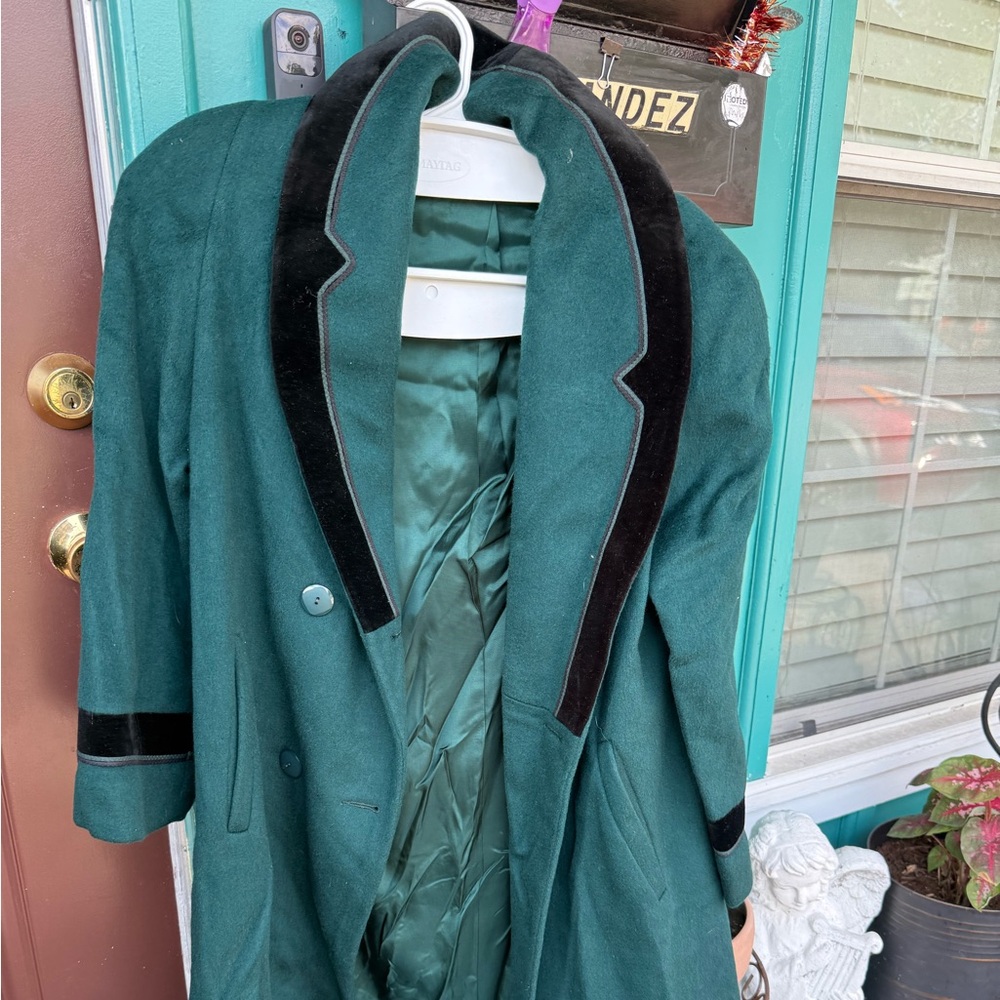 Alorna Green and Black Trench Coat with Classic Silhouette